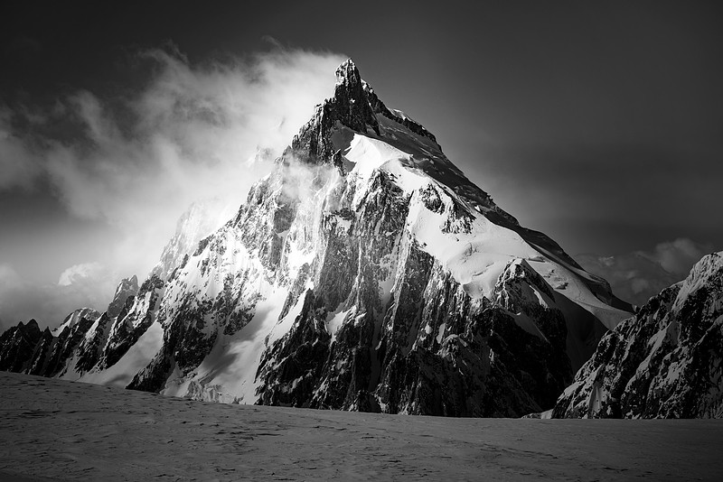 Photographer - Michael Fox; Location - Mount Waddington; Date - April 2019